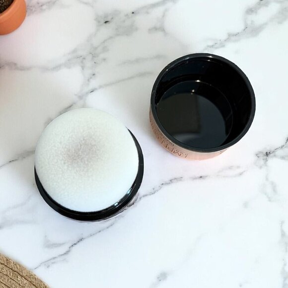 Calista Embellish Root Touch-Up Hair Color Blonde Color 0.35 oz In Box - Picture 3 of 8